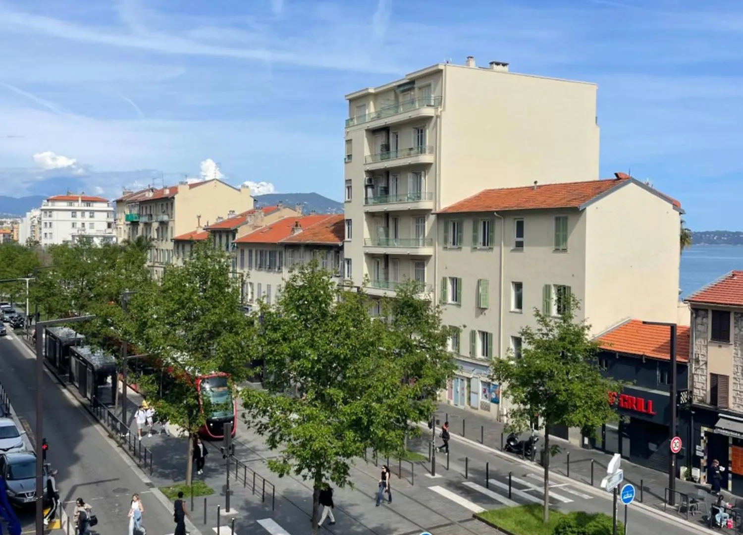 Comfy 2 Min To Beach - Ac Nizza