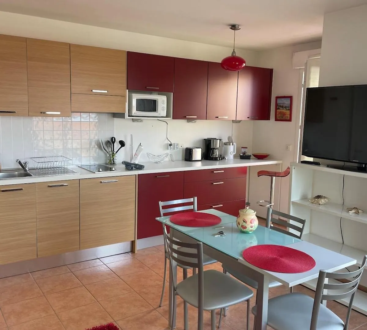 Appartamento Comfy 2 Min To Beach - Ac Nizza