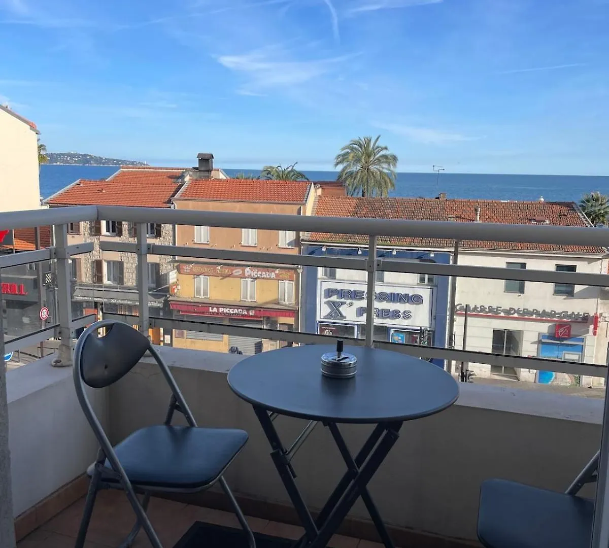 Comfy 2 Min To Beach - Ac Nizza