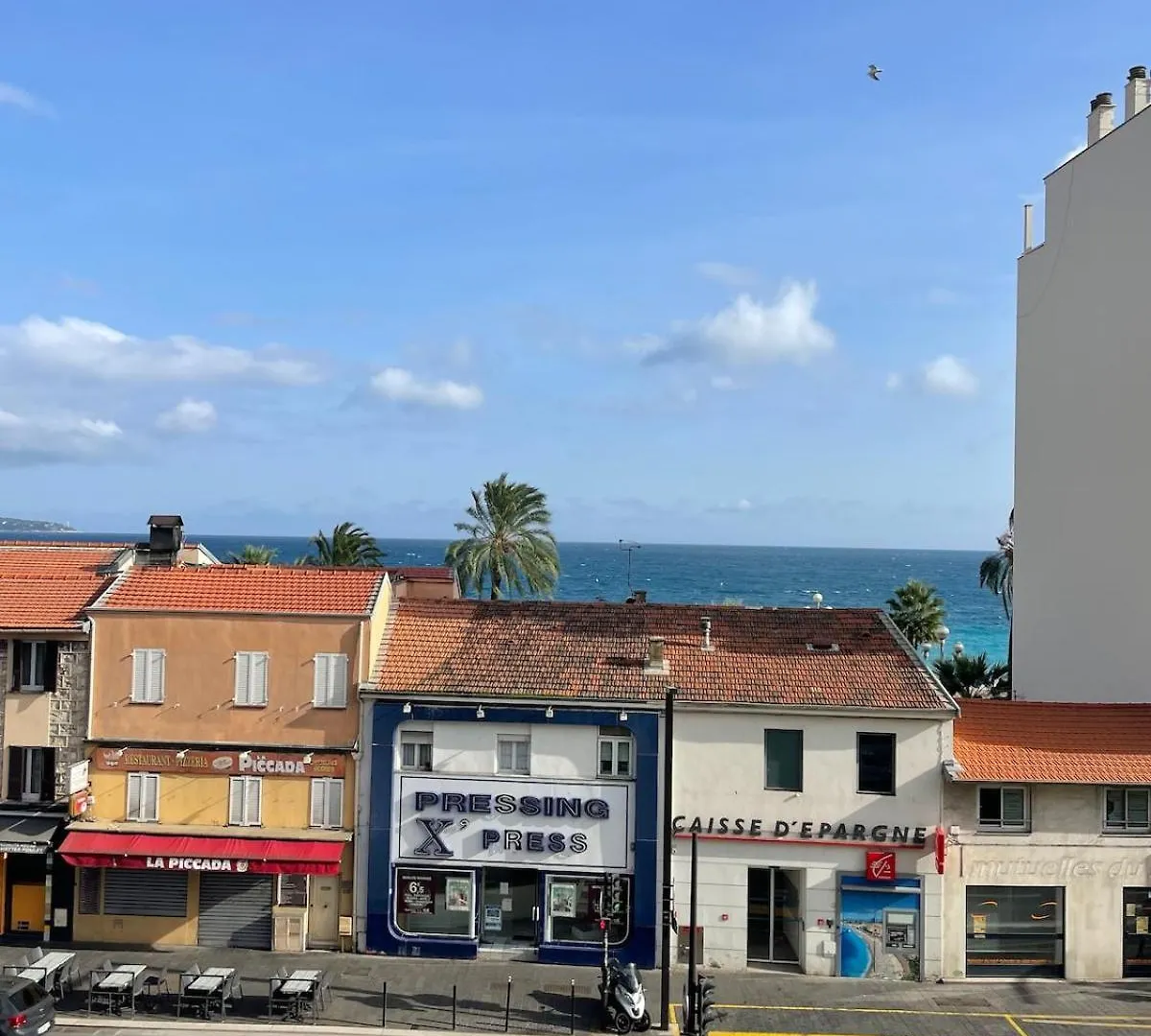 Comfy 2 Min To Beach - Ac Nizza
